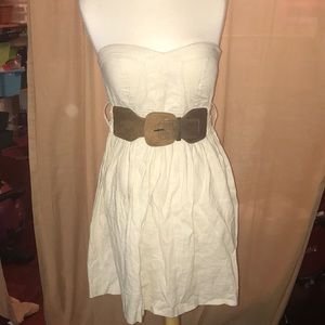 🌞💛Adorable strapless summer dress💛 🌞